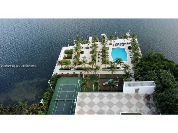 Undisclosed Address #A11863859, Miami FL 33129