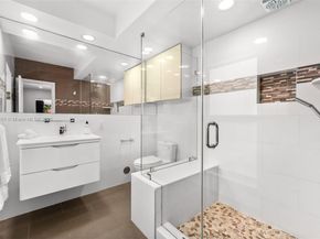 1410 Cleveland Rd, Miami Beach FL 33141
