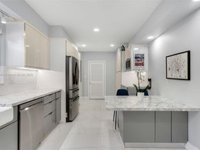 1410 Cleveland Rd, Miami Beach FL 33141