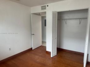 104 SW 9th St 1403, Miami FL 33130