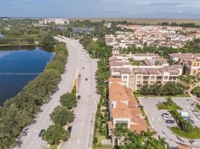 2910 NW 124th Way 2910, Sunrise FL 33323