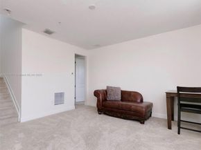 2910 NW 124th Way 2910, Sunrise FL 33323