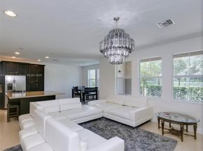 2910 NW 124th Way 2910, Sunrise FL 33323