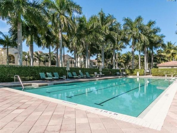 2910 NW 124th Way 2910, Sunrise FL 33323