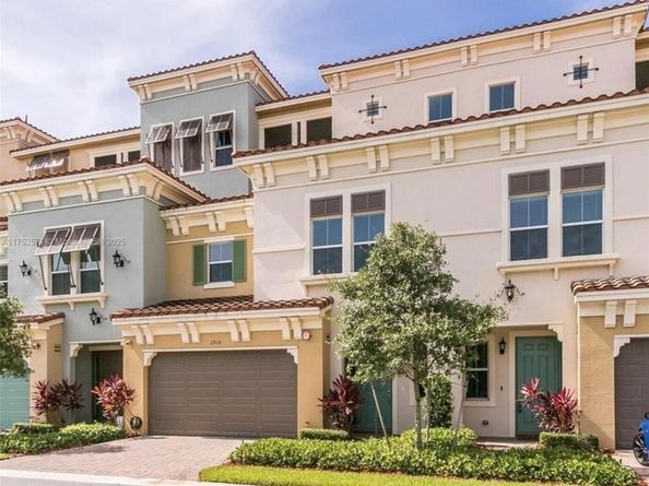 2910 NW 124th Way 2910, Sunrise FL 33323