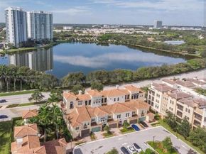 2910 NW 124th Way 2910, Sunrise FL 33323