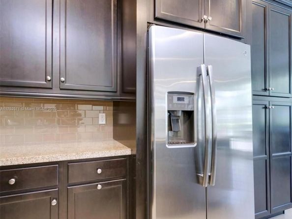 2910 NW 124th Way 2910, Sunrise FL 33323