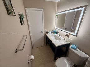 9601 NW 16th Street, Pembroke Pines FL 33024