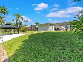 2631 Flamingo Ln, Fort Lauderdale FL 33312