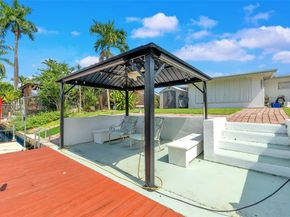2631 Flamingo Ln, Fort Lauderdale FL 33312