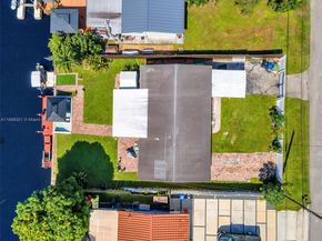 2631 Flamingo Ln, Fort Lauderdale FL 33312