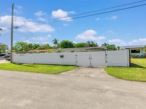2631 Flamingo Ln, Fort Lauderdale FL 33312