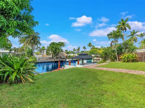 2631 Flamingo Ln, Fort Lauderdale FL 33312