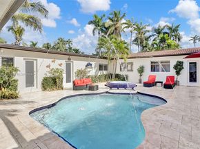 1017 Tyler St, Hollywood FL 33019