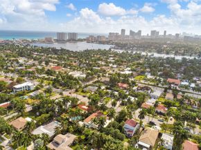 1017 Tyler St, Hollywood FL 33019
