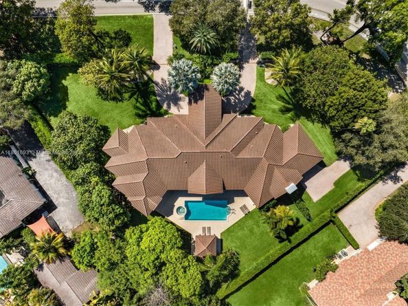 12801 Old Cutler Rd, Pinecrest FL 33156