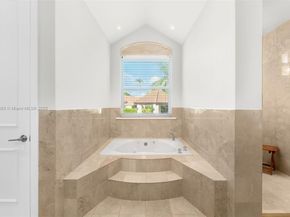 12801 Old Cutler Rd, Pinecrest FL 33156