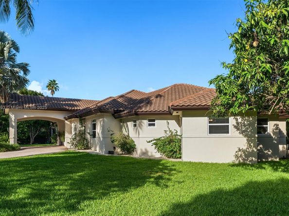 12801 Old Cutler Rd, Pinecrest FL 33156