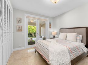 12801 Old Cutler Rd, Pinecrest FL 33156