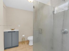 1675 NE 160th St, North Miami Beach FL 33162