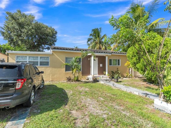 1675 NE 160th St, North Miami Beach FL 33162