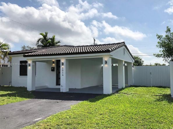 Undisclosed Address #A11882730, North Miami Beach FL 33179