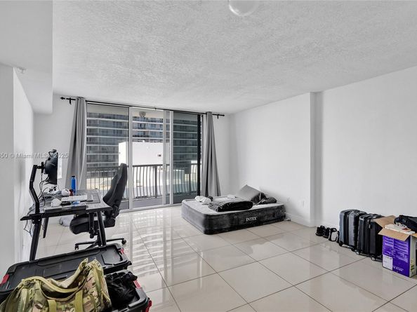 1750 N Bayshore Dr 4007, Miami FL 33132