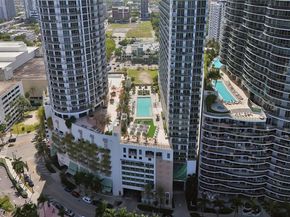 1750 N Bayshore Dr 4007, Miami FL 33132