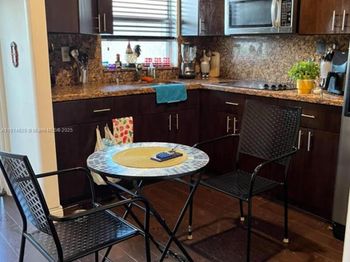 9360 Sunrise Lakes Blvd