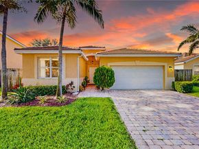 3090 SE 7th Ct, Homestead FL 33033