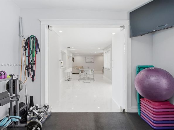 5601 SW 195th Ter, Southwest Ranches FL 33332