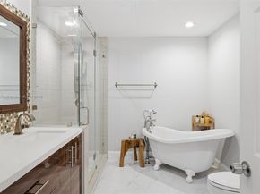 5601 SW 195th Ter, Southwest Ranches FL 33332