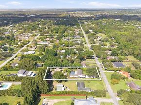 5601 SW 195th Ter, Southwest Ranches FL 33332