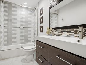 5601 SW 195th Ter, Southwest Ranches FL 33332