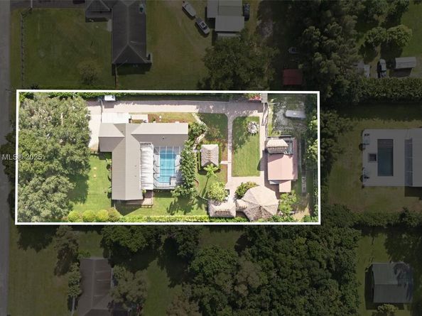5601 SW 195th Ter, Southwest Ranches FL 33332