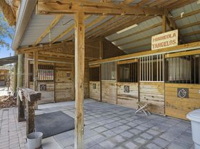 5601 SW 195th Ter, Southwest Ranches FL 33332