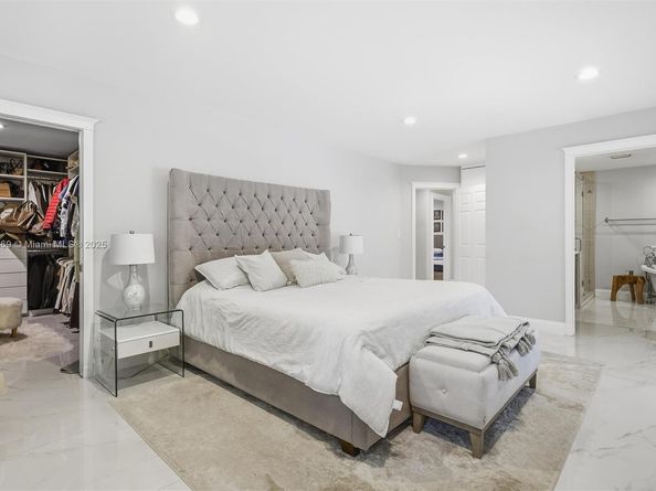 5601 SW 195th Ter, Southwest Ranches FL 33332