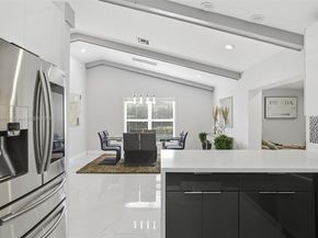 5601 SW 195th Ter, Southwest Ranches FL 33332