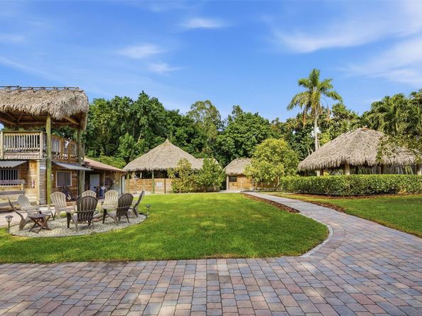 5601 SW 195th Ter, Southwest Ranches FL 33332