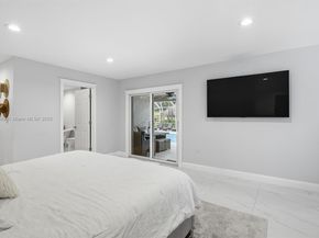 5601 SW 195th Ter, Southwest Ranches FL 33332