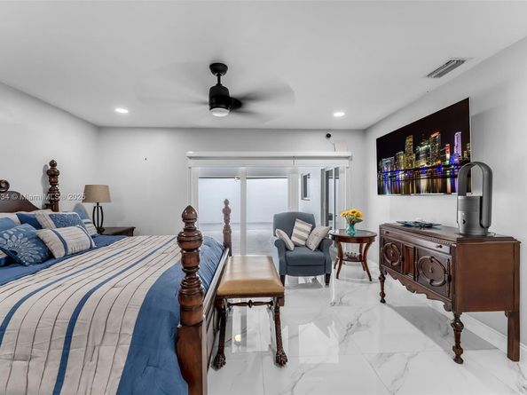 11186 SW 75th Ter, Miami FL 33173