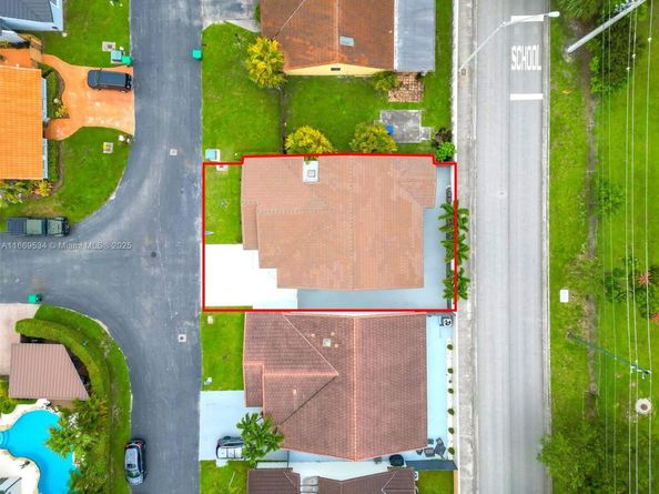11186 SW 75th Ter, Miami FL 33173