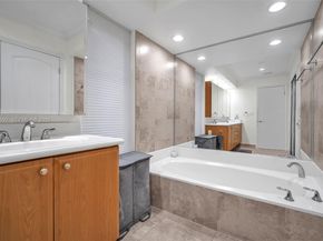 107 Heatherbrook Way 145, Hollywood FL 33021