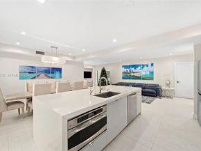 3141 N Bay Rd, Miami Beach FL 33140