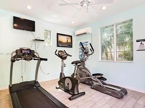 4631 Mediterranean Cir, Palm Beach Gardens FL 33418