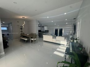 1051 NW 128th Ave, Miami FL 33182