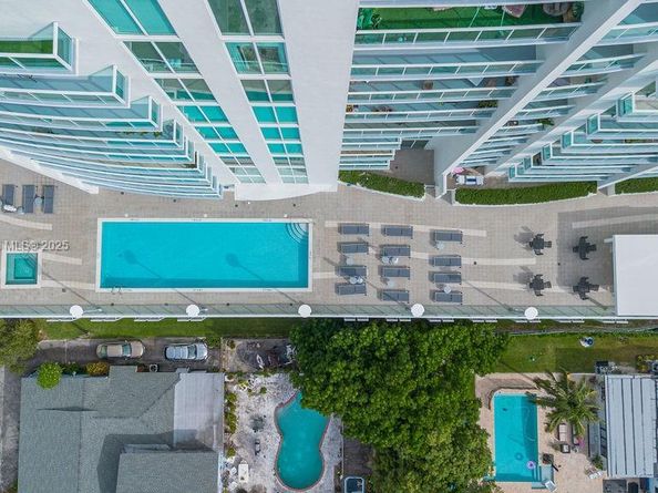 2525 SW 3rd Ave 1008, Miami FL 33129