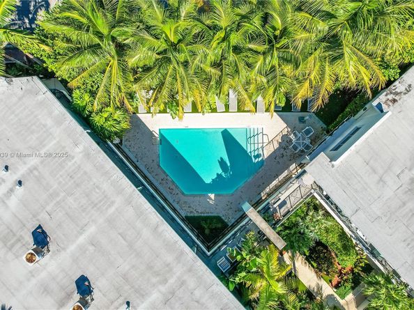 435 21st St 322, Miami Beach FL 33139