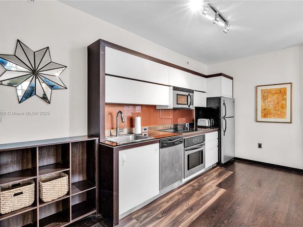 435 21st St 322, Miami Beach FL 33139