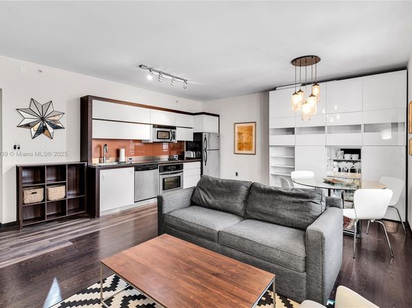435 21st St 322, Miami Beach FL 33139